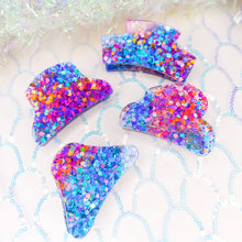 Load image into Gallery viewer, Festive Hooray claw clip