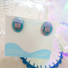 Load image into Gallery viewer, Vacation Tamagotchi stud