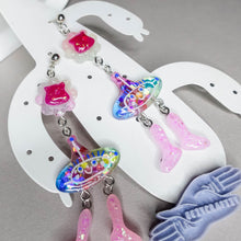 Load image into Gallery viewer, Doodles come alive Alien Floflo power walking on air