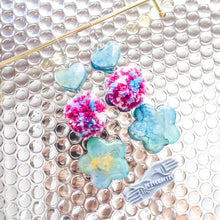 Load image into Gallery viewer, Let's Gogh Pomz flowers in your backyard