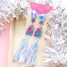 Load image into Gallery viewer, Dreams do come true Pomz Castle Tassel all the way