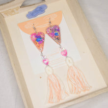 Load image into Gallery viewer, Oxpicious Bloops Hearty Wrapped Tassels