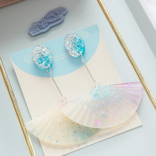 Load image into Gallery viewer, Mix & Match Oval Oriental Fan