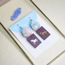 Load image into Gallery viewer, Small pomz Zen Unicorn