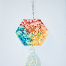 Load image into Gallery viewer, Buzzing bees tassels Necklace