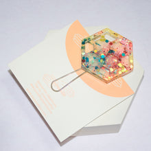 Load image into Gallery viewer, Honeycomb Hair Pin