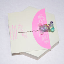 Load image into Gallery viewer, Baby gummy bear Hair pin
