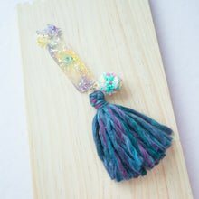 Load image into Gallery viewer, Cat charm Tassels with pomz Bookmark