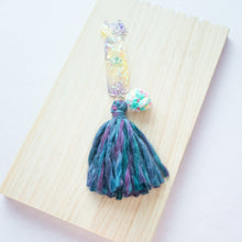 Load image into Gallery viewer, Cat charm Tassels with pomz Bookmark