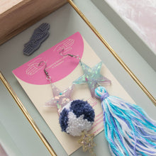 Load image into Gallery viewer, Mix & Match Asy Starry Pomz Tassels all the way