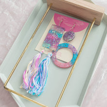 Load image into Gallery viewer, Mix & Match Asy Shapey Pomz and Tassels all the way