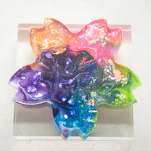 Load image into Gallery viewer, Flower 01 - Psychedelic Infinity Trinket Dish