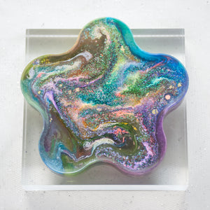 Rounded Flower 02 - Psychedelic Infinity Trinket Dish