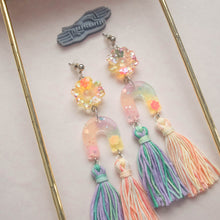 Load image into Gallery viewer, Spring Blooms Floral Arch Double Tassels