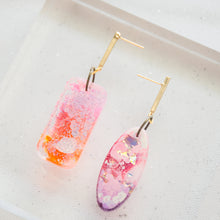 Load image into Gallery viewer, Asymmetrical Gold Bar Shapey - Psychedelic Infinity Earrings