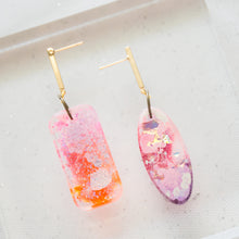 Load image into Gallery viewer, Asymmetrical Gold Bar Shapey - Psychedelic Infinity Earrings