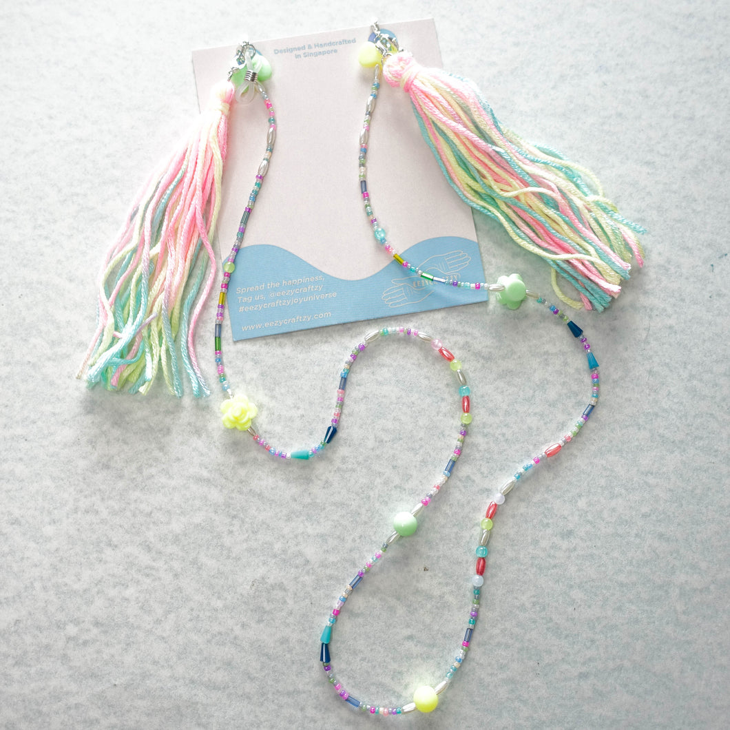 Dreams you wish 2.0 - 4 in 1 mask chain with paddle pop tassels