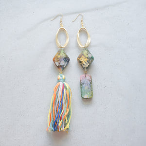 Asymmetrical Gold Twirly shapes with Tassels - Psychedelic Infinity Earrings