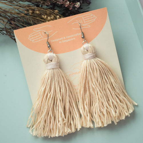 Binded tassels - Beige