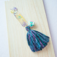 Load image into Gallery viewer, Cat charm Tassels with pomz Bookmark