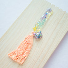 Load image into Gallery viewer, Meow cat paw with tassels Bookmark