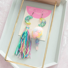 Load image into Gallery viewer, Mix &amp; Match Asy Crescent pomz Tassels all the way