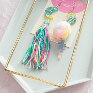 Mix & Match Asy Crescent pomz Tassels all the way