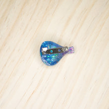 Load image into Gallery viewer, Hot air balloon brooch - Blue/purple holo