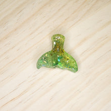 Load image into Gallery viewer, Mermaid tail brooch