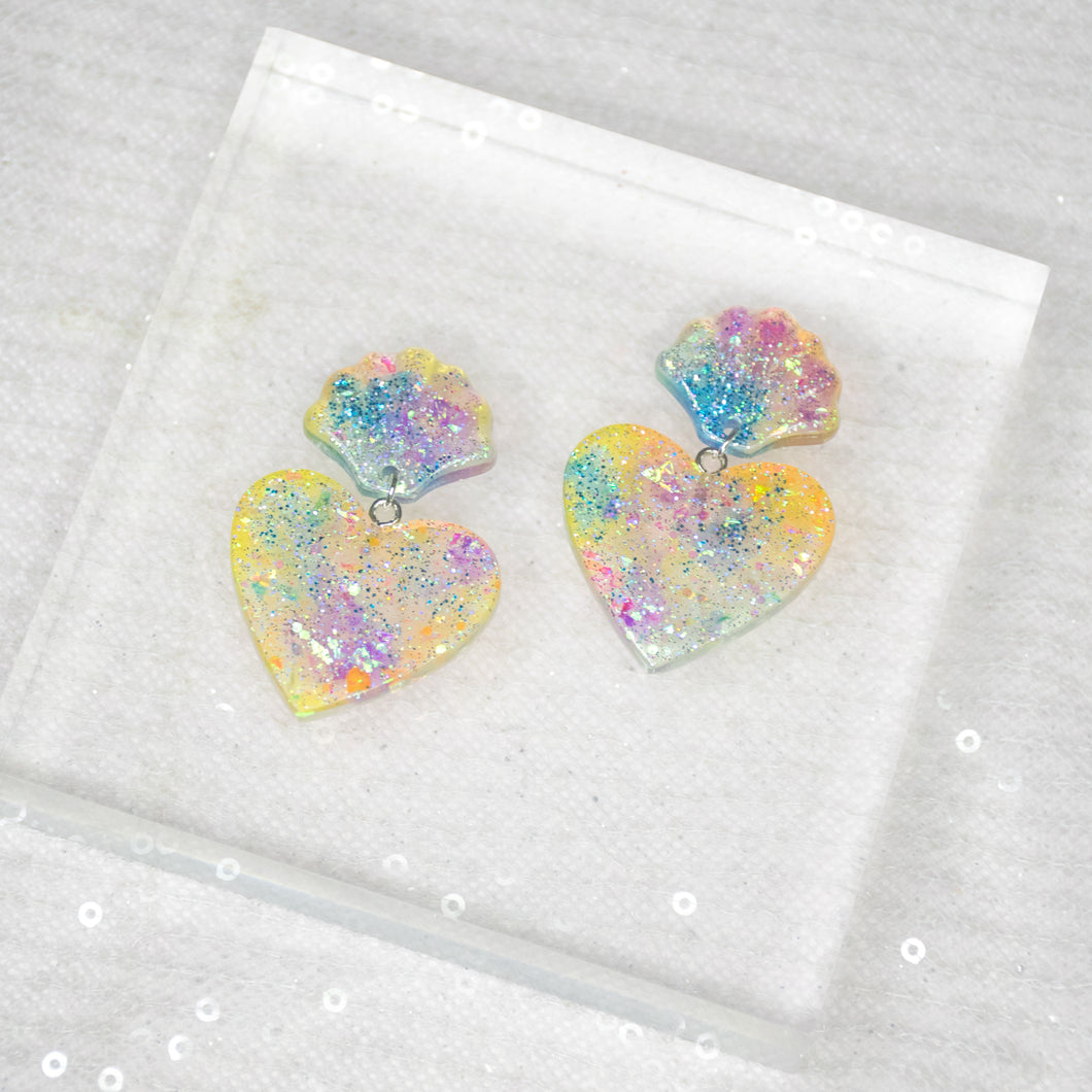 Pride Rainbow Shelly Heart